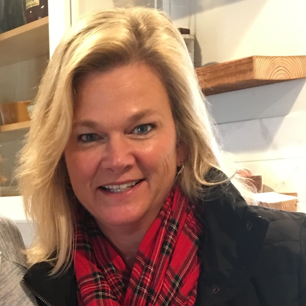 Meet your Posher, Claudia